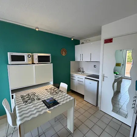 Vue Mer, A 500m, Parking