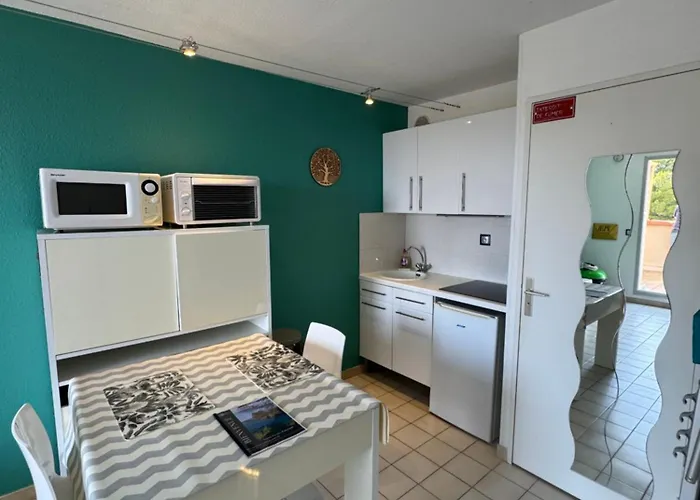 Vue Mer, A 500m, Parking